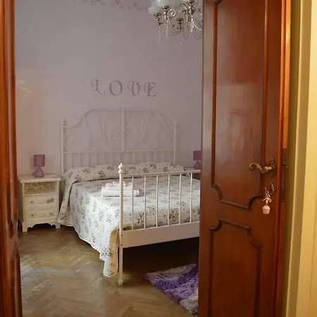 Letizia House *